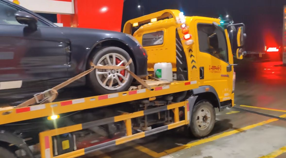 宁波行车途中遇到突发状况该如何呼叫道路救援？